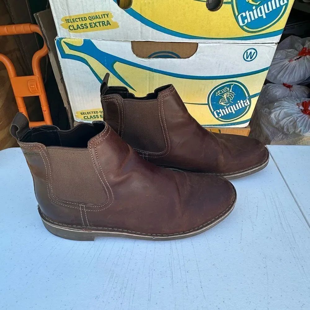 Clark's Men's Brown Chelsea Boots